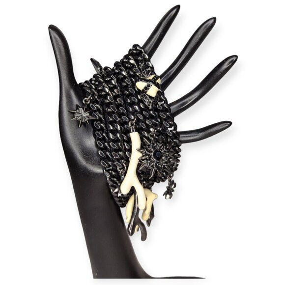 Givenchy Sacred Heart Multi Charm Bracelet Designed by Riccardo Tisci - Picture 10 of 14